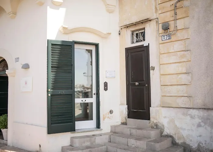 4 Balconi House-san Gregorio Palazzo Unico Vista Mare Holiday home *