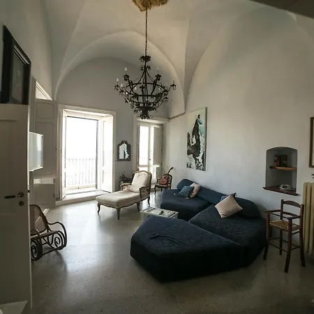 Casa vacanze 4 Balconi House-san Gregorio Palazzo Unico Vista Mare *