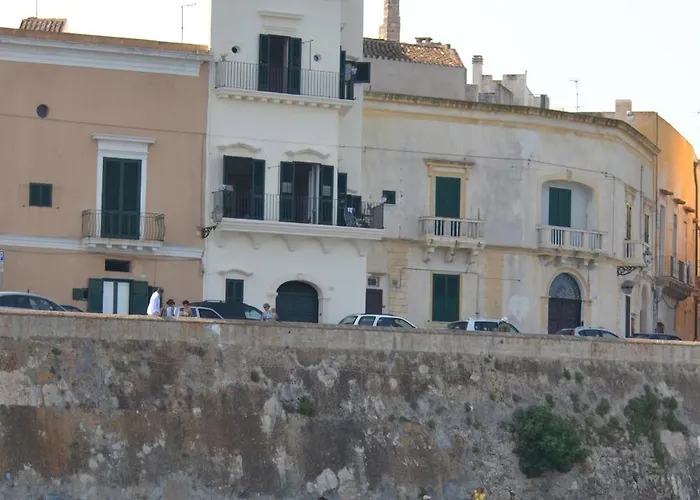 펜션 4 Balconi House-san Gregorio Palazzo Unico Vista Mare