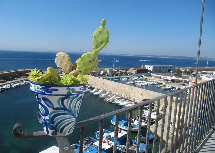 4 Balconi House-san Gregorio Palazzo Unico Vista Mare 펜션